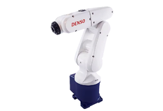 Manipulator arm for automatic welding and paint