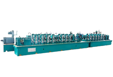 Metallurgical mill for the manufacture of pipes from square steel iron pipe