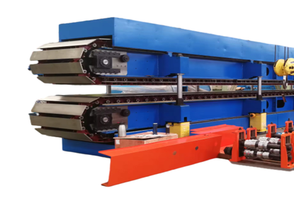 Machine for the production of sandwich panels made of polyurethane, PPIR foam, mineral wool, glass wool