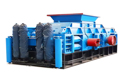 Hydraulic rock crusher with double rolls