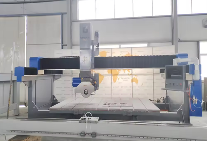 Machine for waterjet cutting of metal