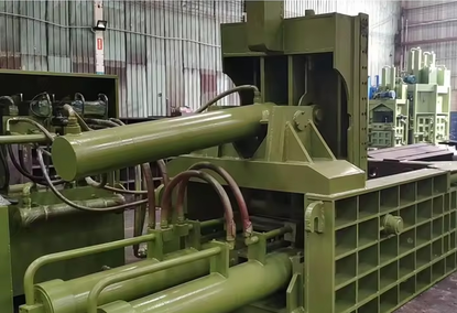 Hydraulic compactor press for scrap iron processing