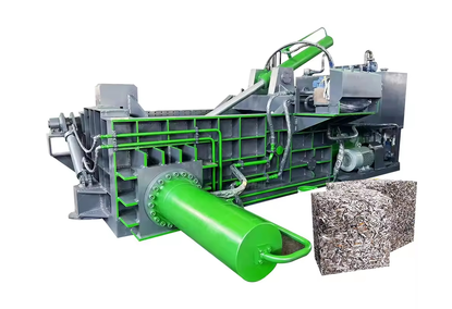 Hydraulic press for metal compression
