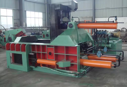 Press for sealing scrap metal