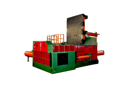 Press for sealing scrap metal