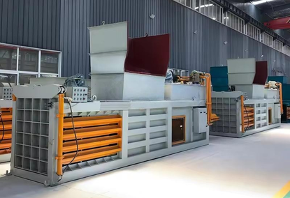 Hydraulic horizontal press for packaging waste paper and cardboard Hydraulic horizontal press for packaging waste paper and cardboard