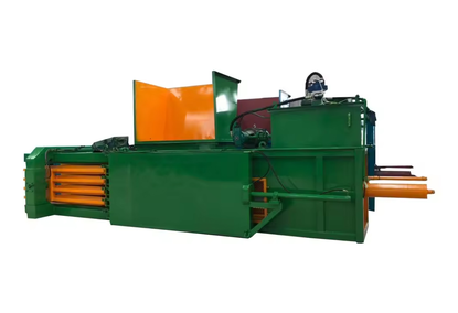 Hydraulic horizontal press for packaging cardboard and waste paper Hydraulic horizontal press for packaging cardboard and waste paper