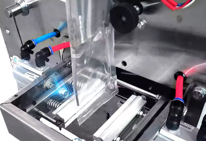 Automatic Pneumatic Packing Machine Automatic Pneumatic Packing Machine