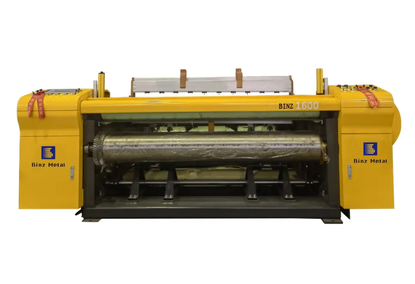A machine for making a mesh of fencing type «Chain Grid» A machine for making a mesh of fencing type «Chain Grid»