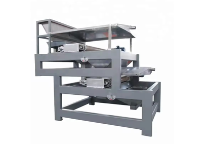 Electric three-disc magnetic separator