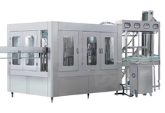 Automatic filling and packaging line for mineral and pure water