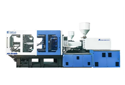 Injection molding machine for making plastic baskets