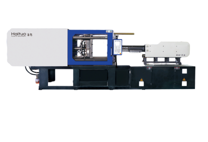 Injection molding machine for making plastic baskets