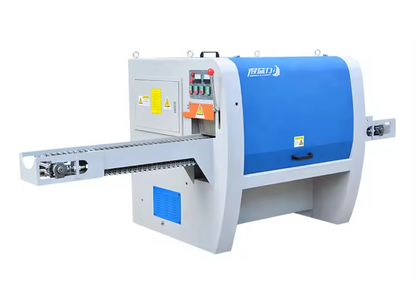 Multi-saw machine for sawing logs Multi-saw machine for sawing logs