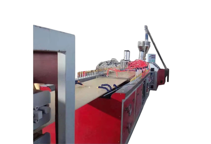Extrusion line for the production of WPC and PVC panels