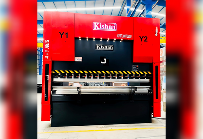 Hydraulic bending press with rear cylinders