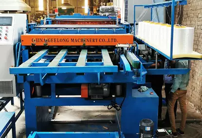 Veneer Splicing Machine for Plywood