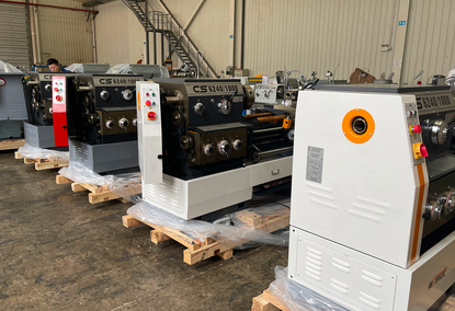 Horizontal lathes of the CS6240 series