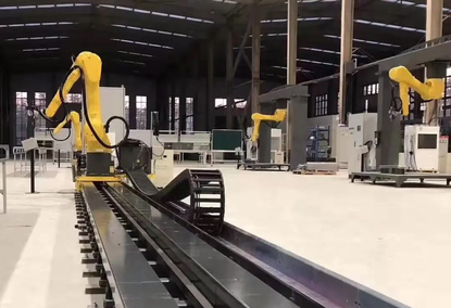 Robot arm for metal cutting and welding