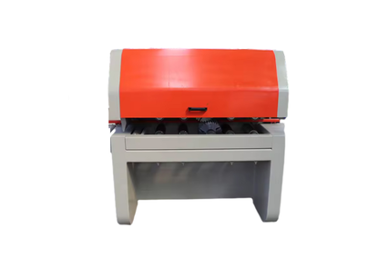Multi-saw machine with round blades for cutting boards