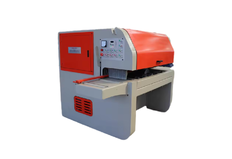 Multi-saw machine with round blades for cutting boards