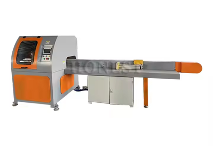 Automatic cutting saw for wood