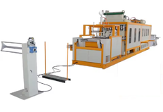 Automatic machine for the production of disposable containers, trays, plates for fast food